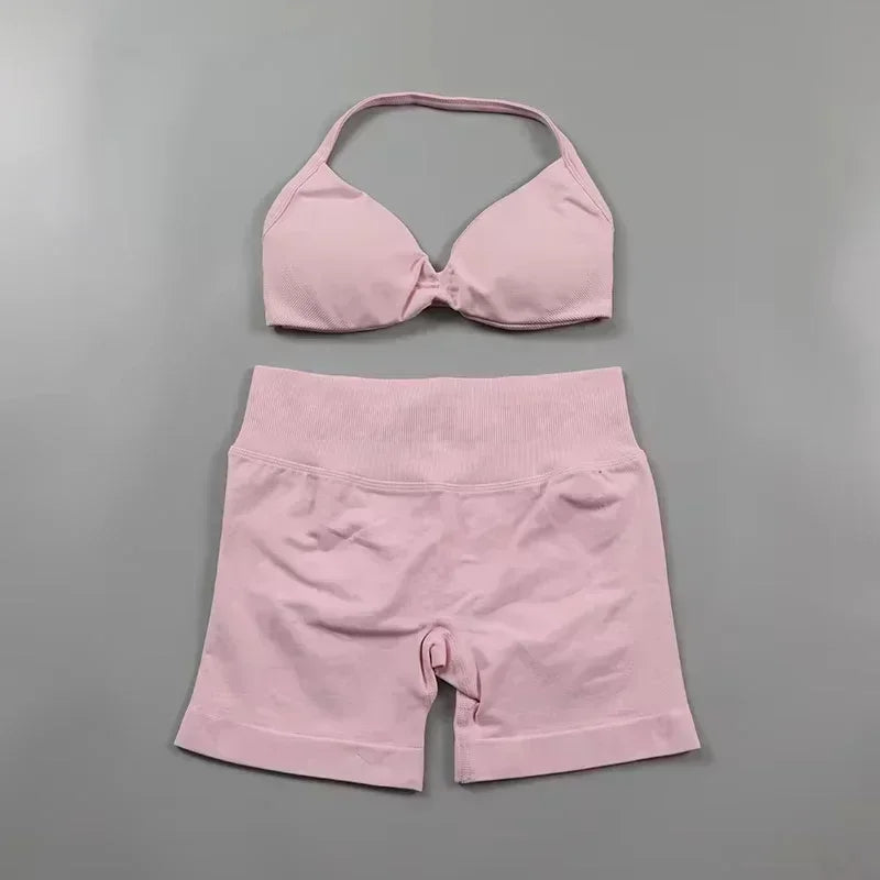 Conjunto Deportivo Mujer 2 Piezas – Top Corto y Shorts