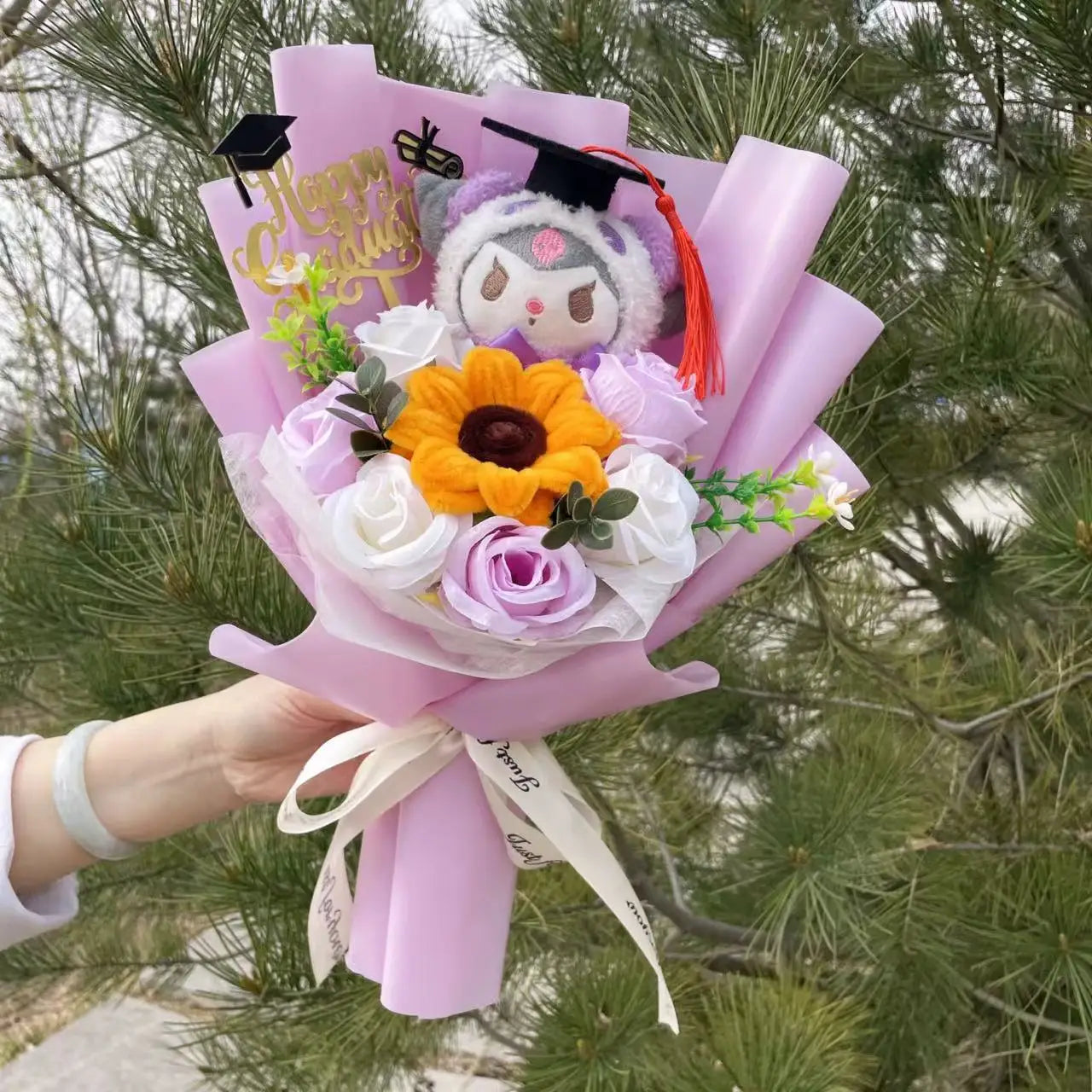 Cartoon My Melody Kuromi Cinnamoroll Kt Cat Plush Doll Holding Flower Bouquet Valentine's Day Christmas Graduation Birthday Gift