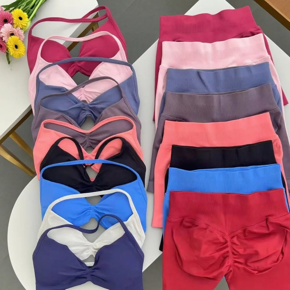 Conjunto Deportivo Mujer 2 Piezas – Top Corto y Shorts