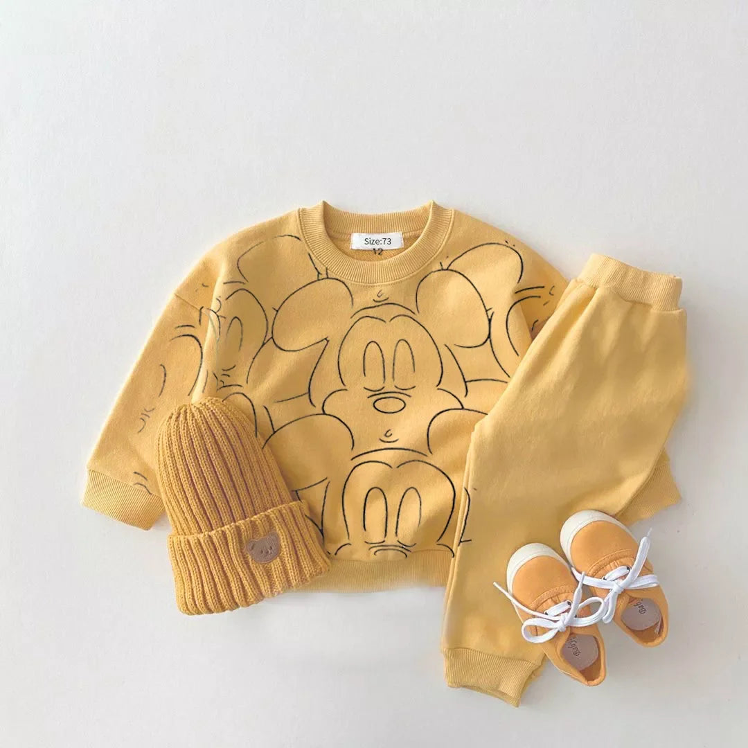 Conjunto de Ropa Infantil – Verano Disney (T-shirt + Shorts)