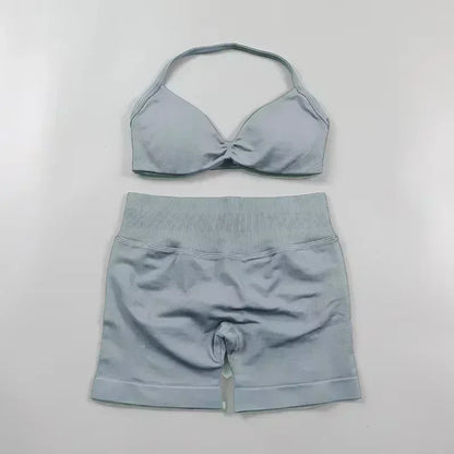 Conjunto Deportivo Mujer 2 Piezas – Top Corto y Shorts