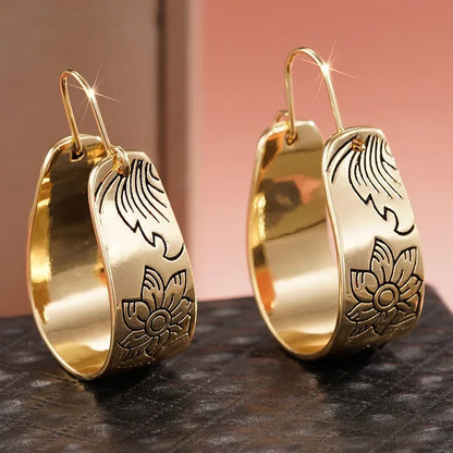 2025 New European and American U-shaped Ear Buckle Women's Texture Design Light Luxury Flower Niche Accessories
