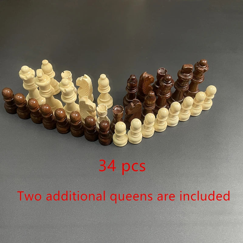 Large-sized wooden chess king pieces of 7.8cm/3inch, with an additional 2 queens